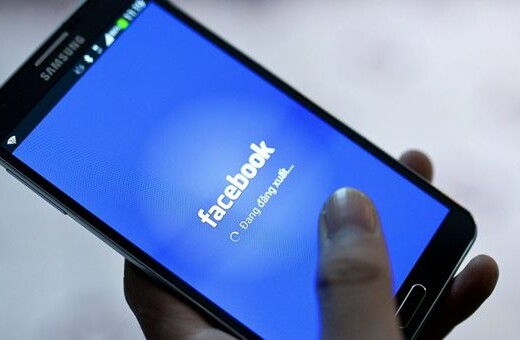 Το Facebook αναπτύσσει ρομπότ που θα διαπραγματεύονται, θα παραγγέλνουν delivery και θα κλείνουν τραπέζι