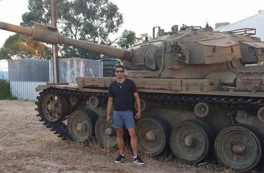 Ποιος είναι ο Έλληνας που έριξε το αυτοκίνητό του πάνω σε πεζούς στη Μελβούρνη