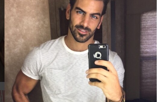 Ο Nyle DiMarco, το διάσημο κωφό μοντέλο, σε ένα μήνυμα ευαισθητοποίησης για τη νοηματική γλώσσα