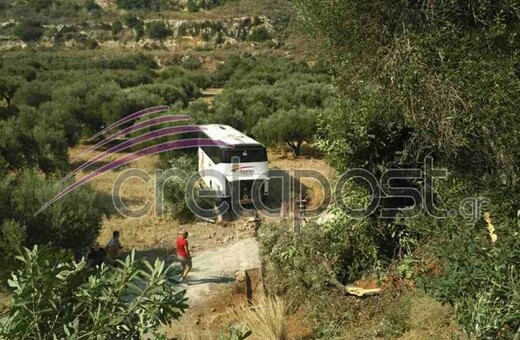 Σοβαρό τροχαίο με σύγκρουση λεωφορείου στο Ηράκλειο- Εγκλωβισμένοι και τραυματίες
