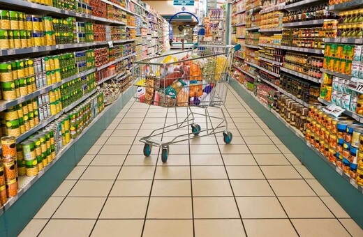 Αποκαλυπτική έρευνα: Νοθευμένα και ακατάλληλα χιλιάδες τρόφιμα που σερβίρονται σε μαγαζιά ή διατίθενται προς αγορά