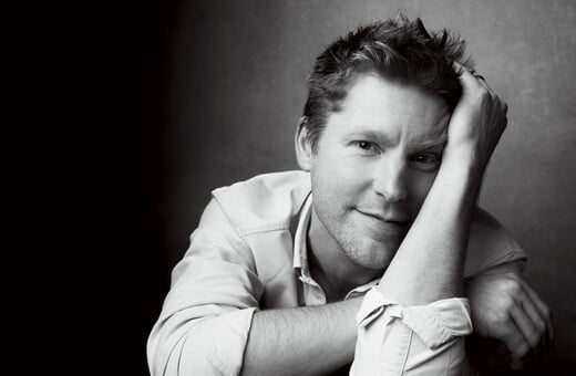 Ο Christopher Bailey είχε αναλάβει, μαζί με τον οίκο Burberry, και το branding της Μεγάλης Βρετανίας