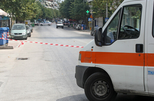Σοκ στη Θεσσαλονίκη: Αγοράκι 2,5 ετών βρέθηκε αναίσθητο με ένα σχοινί στο λαιμό