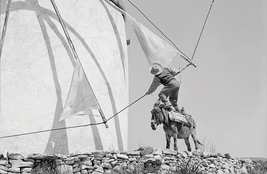 Το αλλοτινό ελληνικό καλοκαίρι του Ζαχαρία Στέλλα