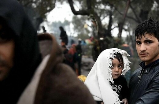 Zeit: Στη Μόρια φαίνεται η αποτυχία της Ευρώπης στην προσφυγική πολιτική