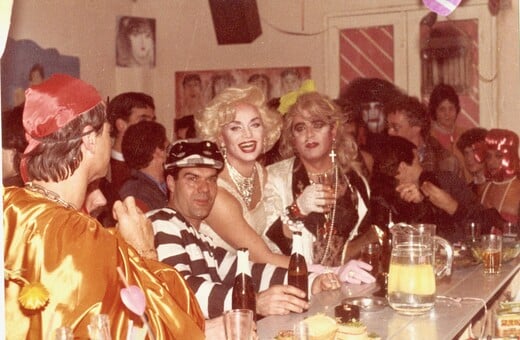 Η ιστορία των αθηναϊκών gay bars από τα '60s μέχρι την έλευση του millennium