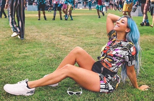 Η influencer που είπε ψέματα πως ήταν στο Coachella - Πώς το σκηνοθέτησε και γιατί ήταν fake