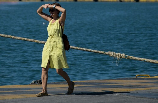 Η πιο καυτή μέρα της εβδομάδας σήμερα - Οδηγίες προφύλαξης από τον καύσωνα