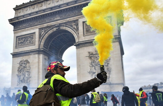 Κίτρινα Γιλέκα: Απαγορεύτηκαν οι αυριανές διαδηλώσεις στο κέντρο του Παρισιού