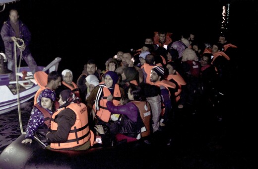 Σχεδόν 1000 μετανάστες έφτασαν στη Λέσβο τις τελευταίες εννέα μέρες