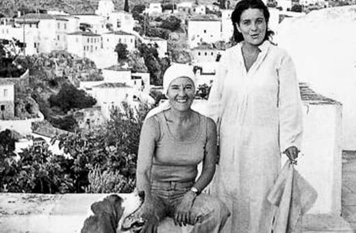 Λυμπεράκη – Καραπάνου: «Στην Ύδρα κατάλαβα πόσο συνυφασμένες ήταν η ζωή και η λογοτεχνία γι' αυτές τις δύο γυναίκες»