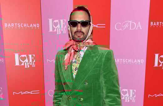 Ο Marc Jacobs είναι ο πολύ κουλ θείος που πάντα ήθελες να έχεις
