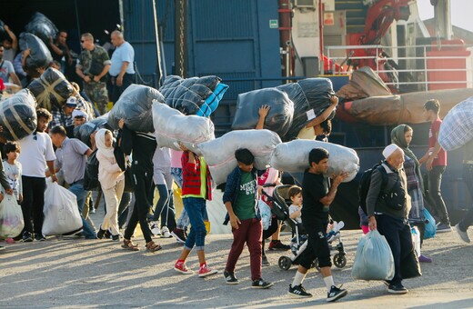 Στο λιμάνι της Θεσσαλονίκης και το δεύτερο πλοίο με πρόσφυγες και μετανάστες από τη Μόρια