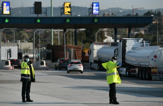 Κορωνοϊός: Πότε και πώς θα αρθούν τα περιοριστικά μέτρα - Το σχέδιο του Μαξίμου