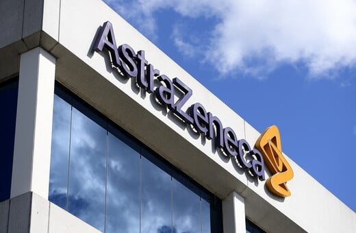 Φάουτσι για AstraZeneca: Ατυχής αλλά όχι ασυνήθιστη η διακοπή των δοκιμών