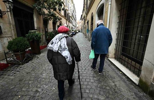 «Δεν υπάρχει θαυματουργό νερό» - Τι συνέβη στο ιταλικό χωριό χωρίς καθόλου κρούσματα κορωνοϊού