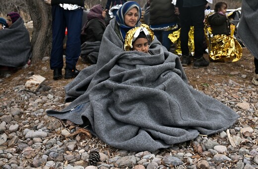 DW: 120.000 πρόσφυγες έτοιμοι να μετακινηθούν προς την Ελλάδα