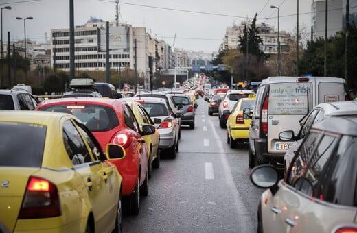 Έρευνα: Οι μισοί Έλληνες οδηγούν επικίνδυνα - Πιο προσεκτικοί οδηγοί οι Γερμανοί