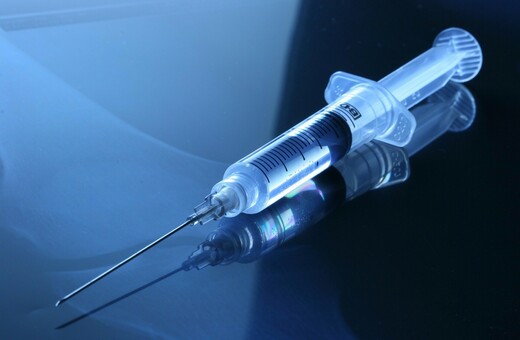 Το ρωσικό εμβόλιο Sputnik V σύντομα στην Ευρώπη; Οι εμβολιασμοί καθυστερούν και οι πολιτικοί το σκέφτονται
