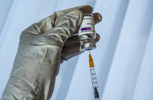 Εμβόλιο AstraZeneca: Έκτακτη συνεδρίας της Επιτροπής Εμβολιασμών την Παρασκευή 