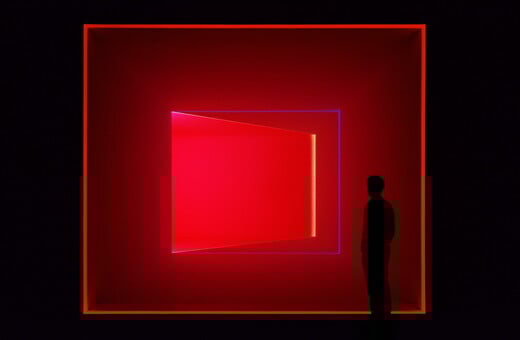 James Turrell: Ο μεγάλος λάτρης του φωτός, ο καλλιτέχνης της μεγάλης ουτοπίας