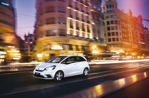 Honda Jazz. Νέο Jazz: Με προηγμένη υβριδική τεχνολογία