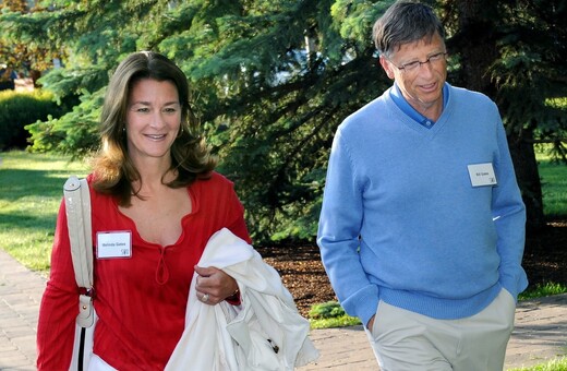 «Ο Μπιλ Γκέιτς εξαφανιζόταν από τη δουλειά με Πόρσε για να συναντά με γυναίκες»: Νέες αποκαλύψεις περί απιστίας