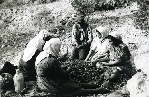 Υφαίνοντας Ιστορίες : Η Margaret Kenna και η Ανάφη