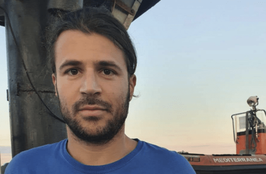Ιάσονας Αποστολόπουλος: Ο διασώστης απαντά για την ακύρωση της παρασημοφόρησής του