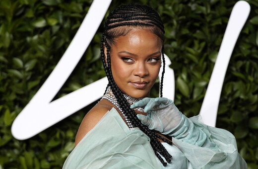 Forbes: Η Rihanna είναι και επίσημα δισεκατομμυριούχος- Όχι χάρη στη μουσική