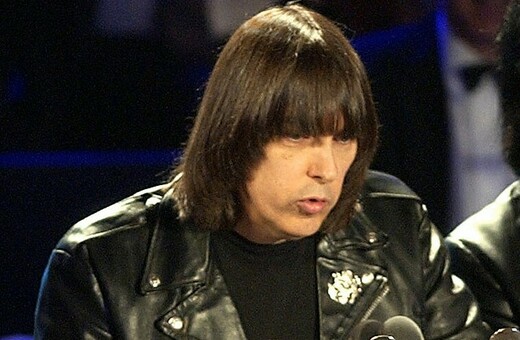 Η κιθάρα του Johnny Ramone πωλήθηκε σε δημοπρασία για πάνω από 900.000 δολ.