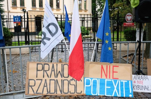 Ένα βήμα προς το Polexit;