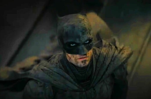 Batman: Ο σκοτεινός Ρόμπερτ Πάτινσον προκαλεί στο Gotham City[BINTEO]