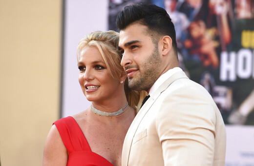 Britney Spears blames mom for giving dad ‘the idea’ of conservatorship