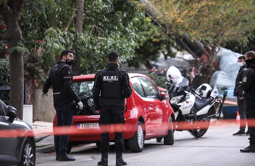 Χαλάνδρι: «Πάντα φοβόμασταν - Είχε βάλει το όπλο στο κεφάλι του παιδιού» λέει η σύζυγος του οφθαλμιάτρου 