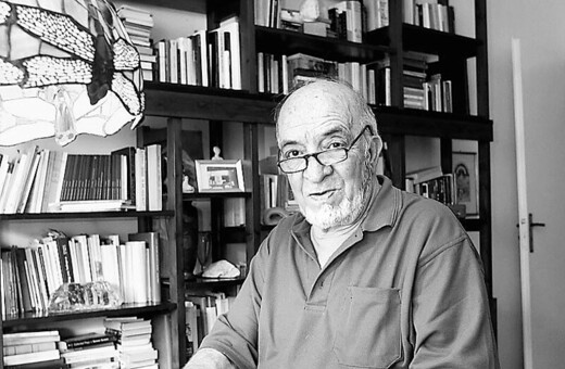 «Η Μητέρα του Σκύλου»: Το εμβληματικό μυθιστόρημα του Παύλου Μάτεσι επανακυκλοφορεί σε νέα σκληρόδετη έκδοση