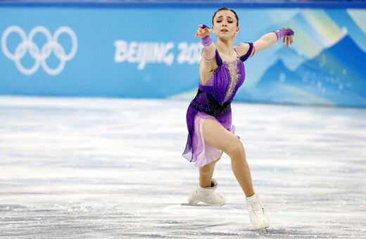 Χειμερινοί Ολυμπιακοί: Η Βαλίεβα λέει ότι το θετικό δείγμα μπορεί να οφείλεται στα φάρμακα του παππού της
