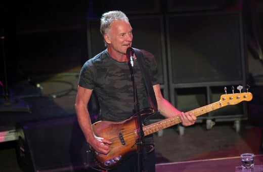 Ουκρανία - Ο Sting τραγουδάει το «Russians» «Η θλιβερή απόφαση εισβολής ενός ανθρώπου σε έναν μη απειλητικό γείτονα»
