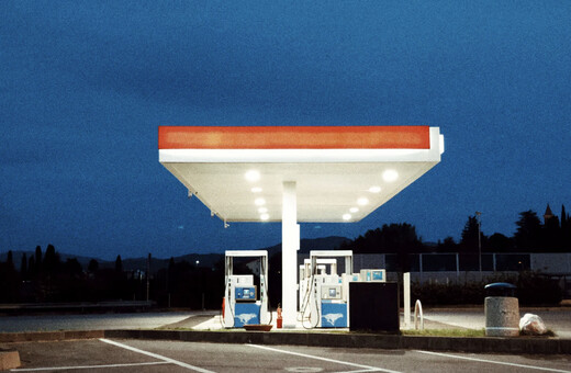 ΑΑΔΕ: Λουκέτο έως και τριών μηνών στα βενζινάδικα με νοθευμένα καύσιμα