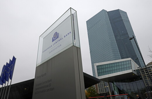 Reuters: Σχέδιο της ΕΚΤ για επανεπενδύσεις ομολόγων- Θα αγοράζει και ελληνικά