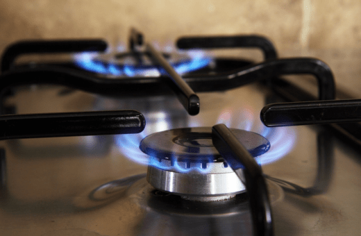 Σχέδιο της Κομισιόν για το φυσικό αέριο: Μείωση της κατανάλωσης κατά 15% και συναγερμός της Ένωσης