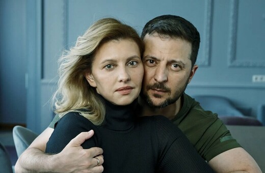 Η Ολένα Ζελένσκα ποζάρει στο φακό της Άνι Λίμποβιτς για την αμερικανική Vogue - «Το πρόσωπο του ουκρανικού έθνους»