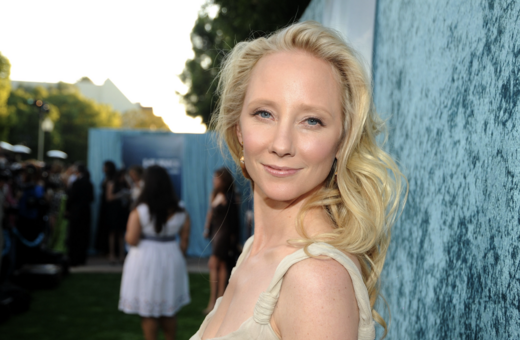 Anne Heche: Το «αντίο» του γιου της - «Ελπίζω να εξερευνά την αιώνια ελευθερία της»