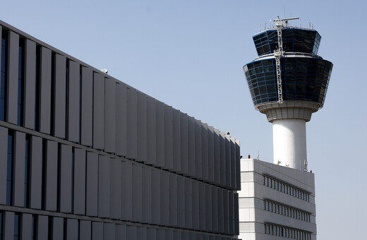 Αεροδρόμιο «Ελ. Βενιζέλος»: Airbus προσγειώθηκε βγάζοντας καπνούς από το πιλοτήριο