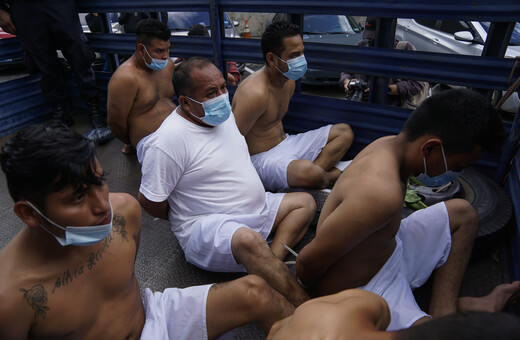 Μαίνεται ο «πόλεμος κατά των συμμοριών» στο Ελ Σαλβαδόρ - Τις 50.000 έχουν φθάσει οι συλλήψεις
