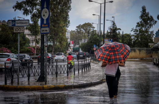 Κακοκαιρία: Σφοδρή καταιγίδα πλήττει την Αθήνα- Πού θα σημειωθούν έντονα φαινόμενα