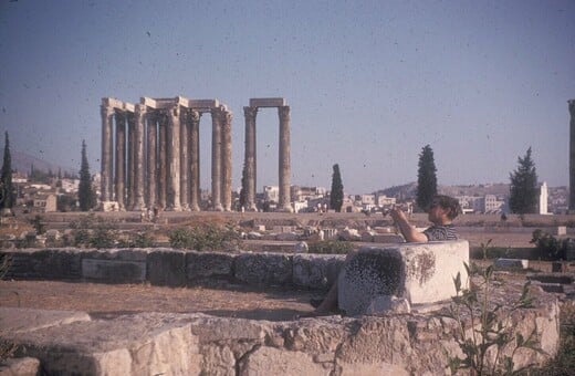 100 έγχρωμες φωτογραφίες από μια ανέμελη εκδρομή στην Ελλάδα του 1961