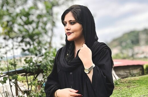 Ιράν: Χωρίς social media από χθες - Το παρασκήνιο με το όνομα της Mahsa Amini 