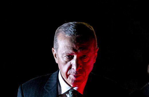 Κυβερνητικές πηγές: «Αιφνιδιασμένος» ο Ερντογάν στην Πράγα - «Δε βρήκε ευήκοα ώτα στις αιτιάσεις του»