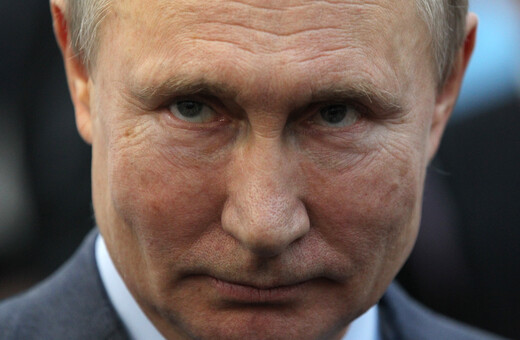 Ο Βλαντίμιρ Πούτιν κλείνει τα 70 - Επτά σταθμοί της ζωής του που τον διαμόρφωσαν 